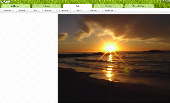 picnik-collection-of-useful-web-based-image-editors.jpg